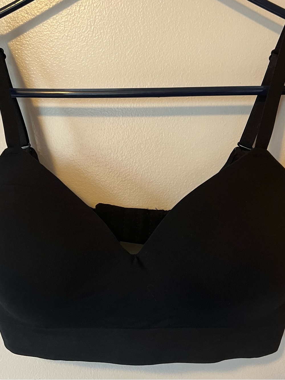 Truekind® Supportive Comfort Wireless Shaping Bra black M